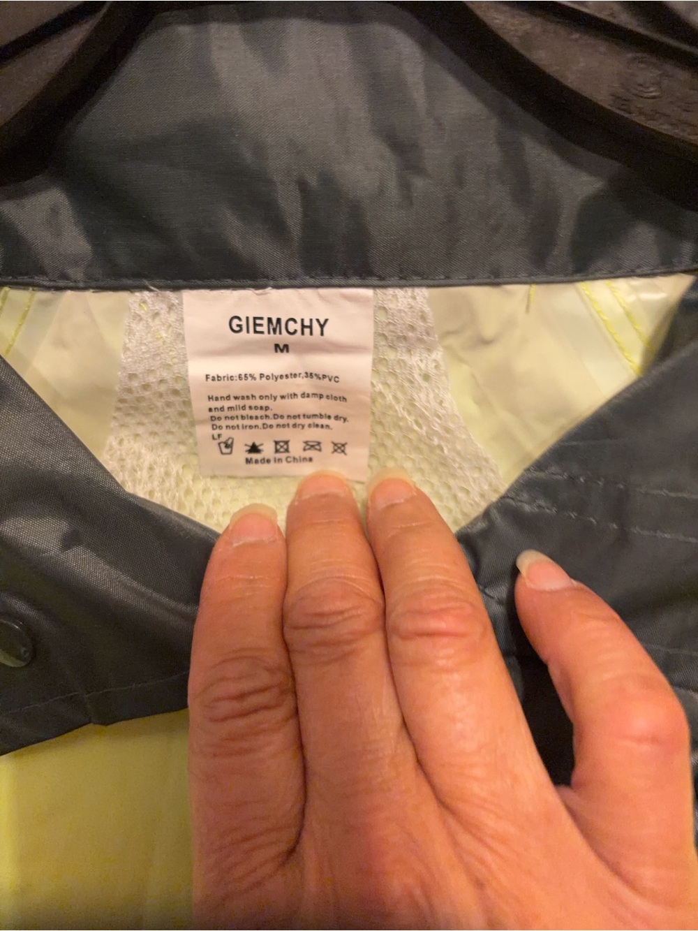 Unisex👨🏻/👩🏻Heavy Duty All-Sport Waterproof Outdoor Rain🌧️Jacket🧥Sz M - Picture 3 of 10